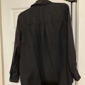 Womens Long Sleeve Black w/ Embroidery Top